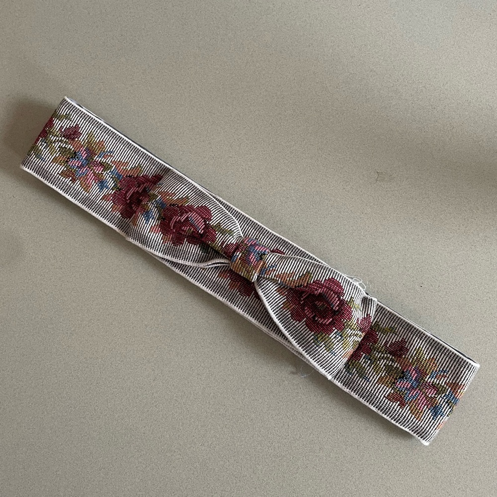 Vintage Handmade Floral Bow front belt
